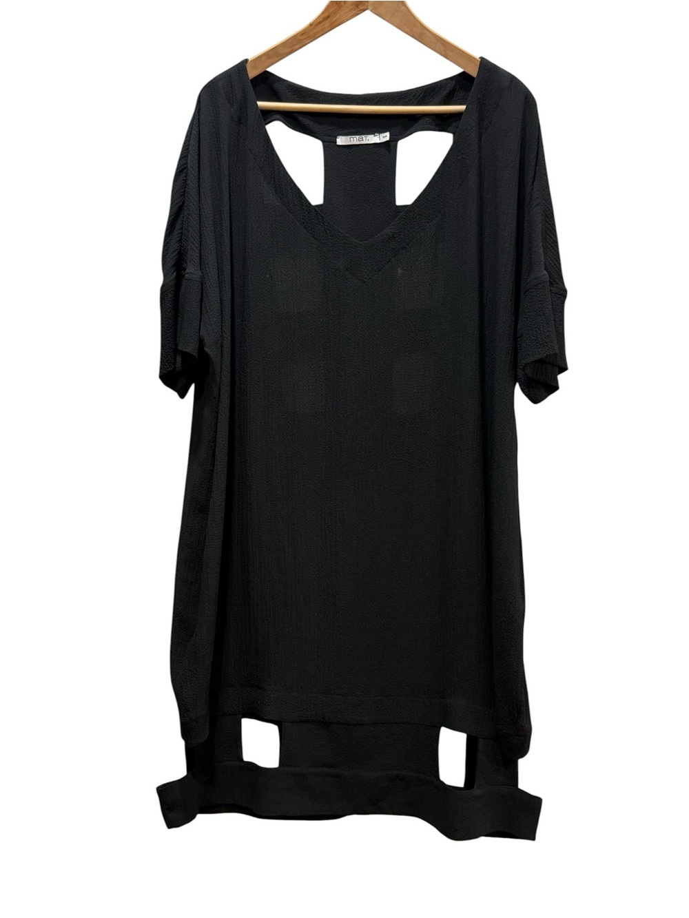 mat. Black Textured Resortwear Swim Cover-Up | Cutout Back | Size S/M